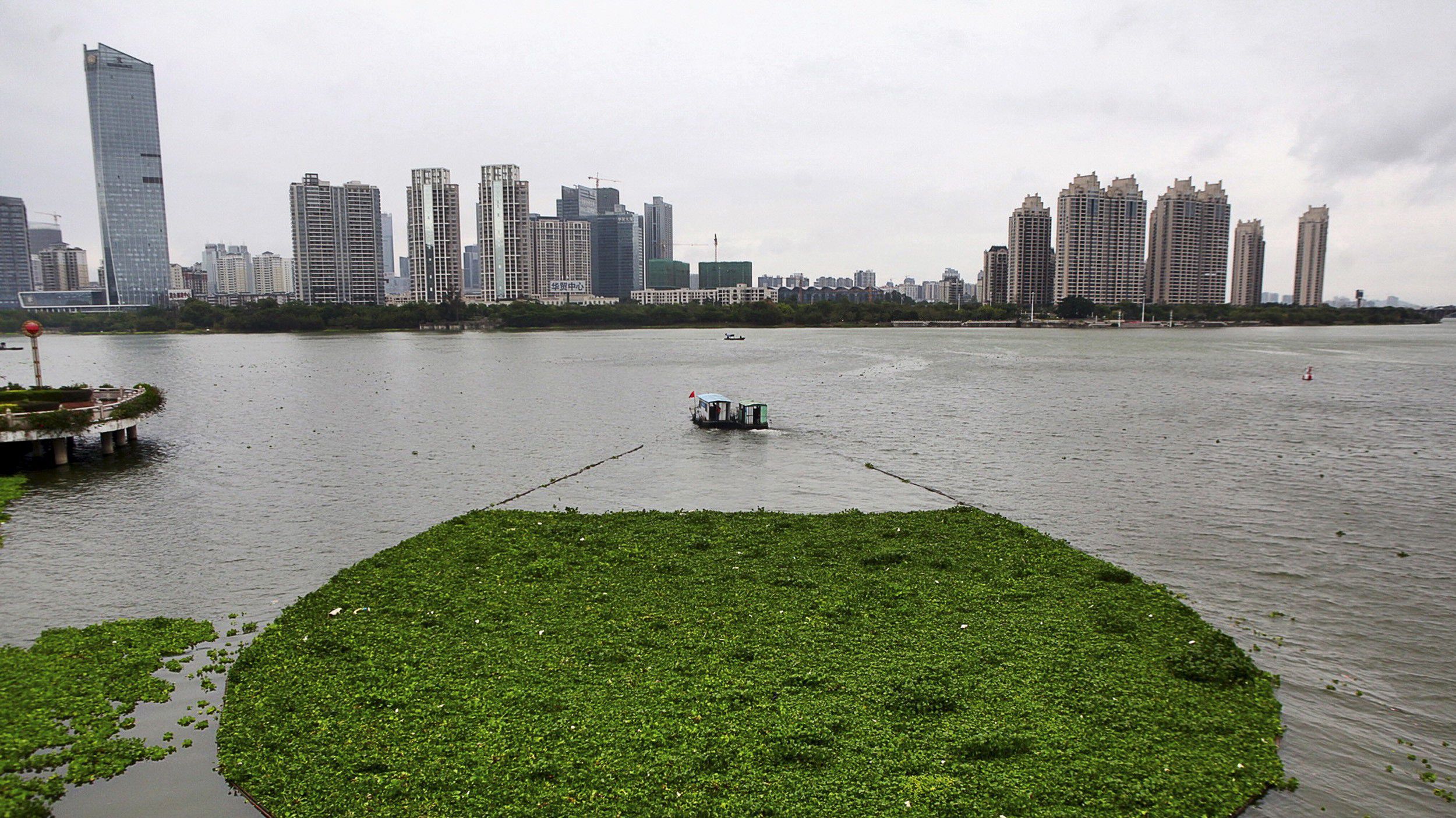 China’s housing boom has destroyed its biggest cities’ drinking water — Quartz